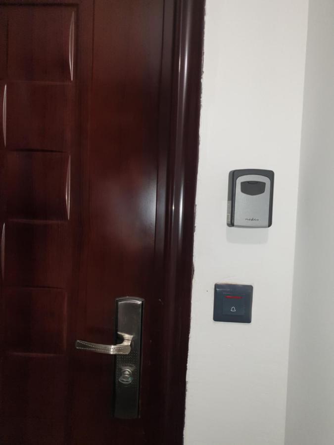 Sweet Basement Suteren Apartments Parking 5 Euro 스코페 외부 사진