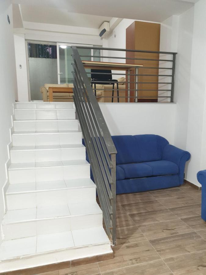 Sweet Basement Suteren Apartments Parking 5 Euro 스코페 외부 사진